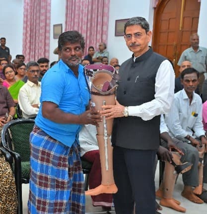 Honourable  Governor distributing limb